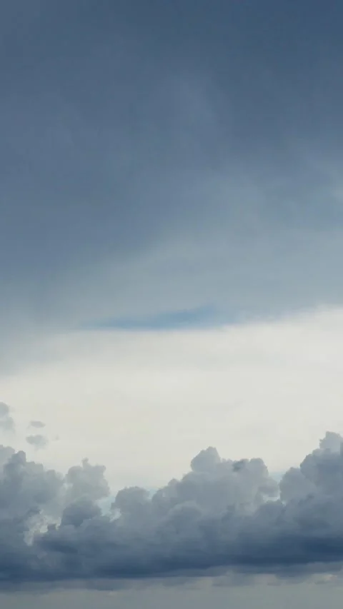 Sequence capturing the transformation of a cloudy sky through six unique images Stock Footage 286885898