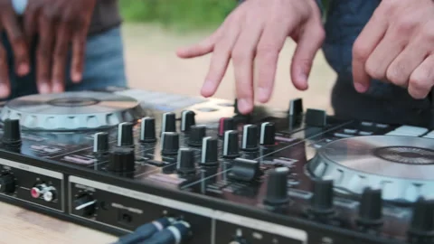 Sequence Of DJ Mixing Music On Party 動画素材 142901129