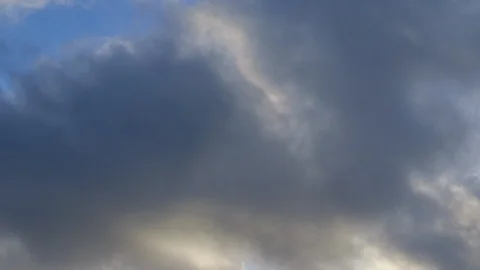 Sequence of four time lapse shots of fast moving clouds Vidéo 92814608
