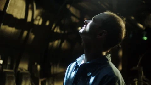 Sequences of an inmate planning a prison escape, USA, 1960s - Reenactment 스톡 동영상 238866657