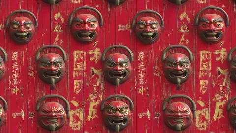 Serene Knocker Horizontal Motion Stock Footage 306463852