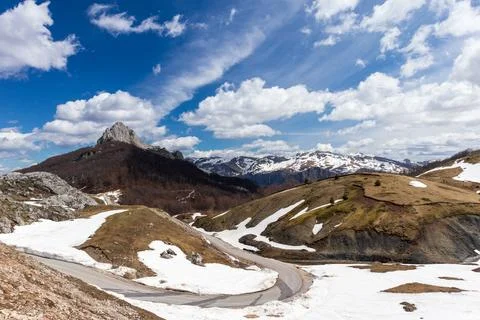 Serene Sunrays Over the Mountain Stock Photos