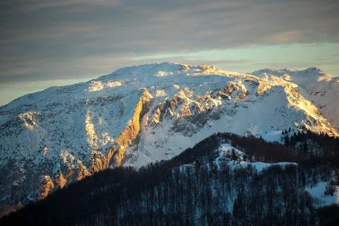 Serene Sunrays Over the Mountain Stock Photos