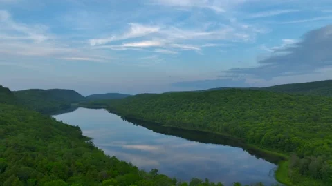 Serene Sunset Over the Lake of the Clouds in the Porcupine Mountains 動画素材 282070703
