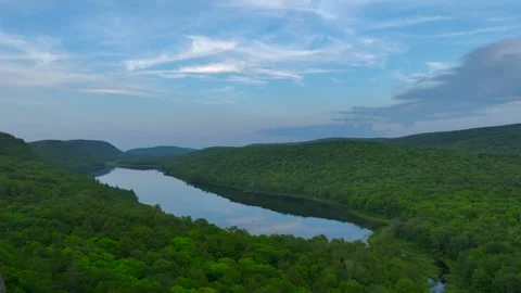 Serene Sunset Over the Lake of the Clouds in the Porcupine Mountains 動画素材 282070706