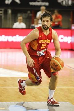 Sergio Llull shooting for the basket during the friendly basketball match bet Stock Photos
