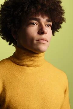 Serious black man looking at camera Foto stock