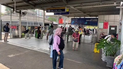 Serpong Train Station Vídeo Stock 291766159