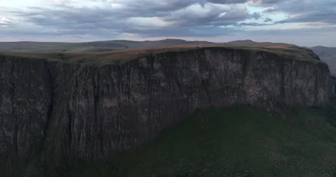 Serra da Canastra plateau with Casca D’anta Waterfall, aerial/drone pan shot Stock Footage 315138424