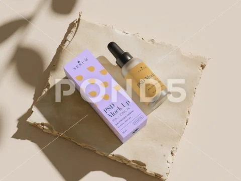 Serum Flat Lay With Leaf Shadow Mockup PSD 템플릿