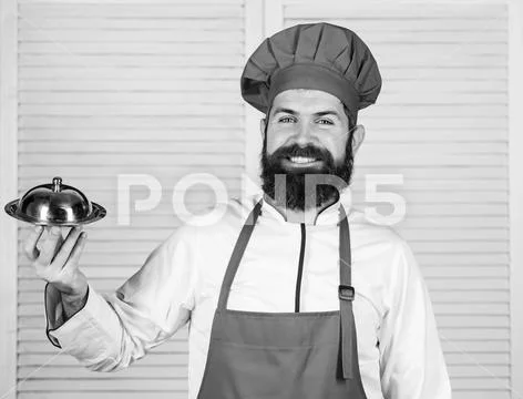 Serve food. Cuisine culinary. man holds kitchen dish tray in restaurant. Healthy Stock-Fotos