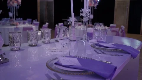 Served empty table 库存影片 81672010