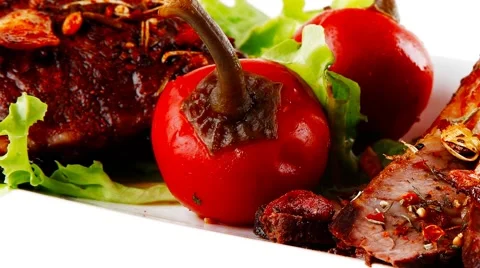 Served meat on ceramic plate 스톡 동영상 45027389