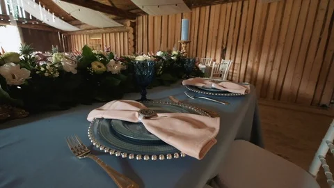 Served Table For Guests At The Wedding. Video stock 108592916