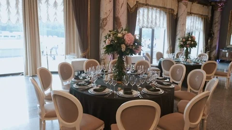 Served Table For Guests At The Wedding. Video stock 109226547