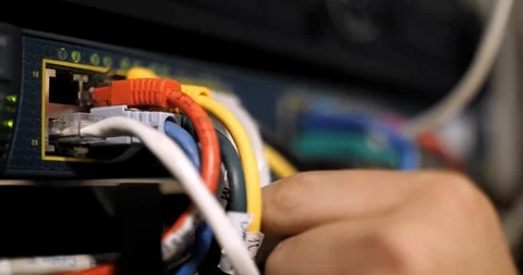 Server Cables and Lamps Vidéo 102383389
