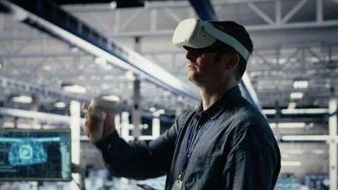 Server farm programmer uses VR headset to install updates Stock Footage 314685727