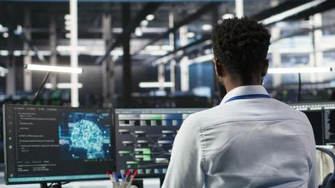 Server hub programmer using AI machine learning node tree software Stockfoto's