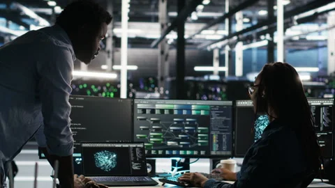Server hub team leader and worker using node tree software to optimize system Video stock 307036808