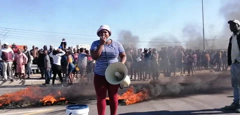 Service Delivery Protest Blocks Road After Water Cut in Du Noon, Cape Town Stock Footage 340228187