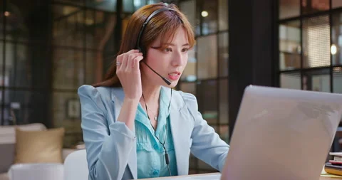 Service phone operator Video stock 171387993