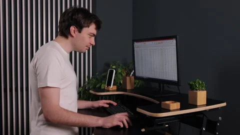 Serviceable computer, office worker, standing entry Stock Footage 346176478