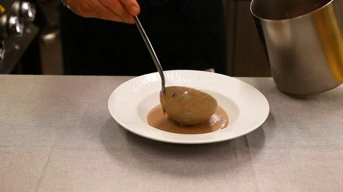 Serving bean cream Stock Footage 106627921