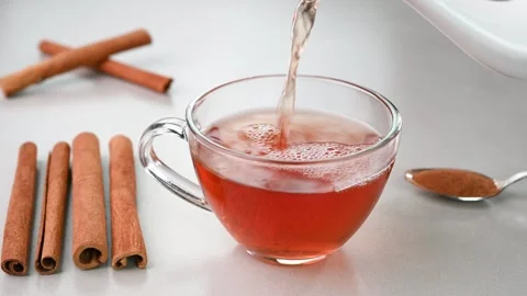 Serving cinnamon water 動画素材 245492016