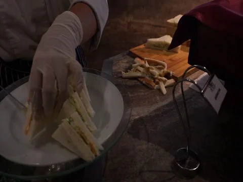 Serving sandwich bread Video stock 126475186