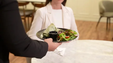 Serving shawarma for lunch Video stock 205105765