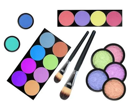 Set of 5 eyeshadows and brushes isolated on white background Fotos Stock