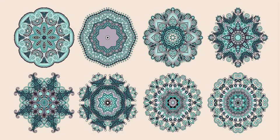 Set of 8 circle paisley pattern to winter snowflakes design Stock Illustration