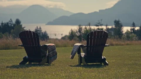 Set of Adirondack Chairs Overlooking Columbia River Gorge Oregon Cinematic Vídeo Stock 280701669