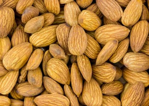 Set almonds roasted without shell pattern natural whole grains of walnut clos Foto stock