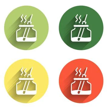 Set Aroma diffuser icon isolated with long shadow background. Glass jar dif.. Illustrazione stock