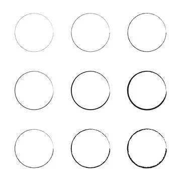 Set of black circles. Sketch hand drawn. Speed lines in circle form. Illustrazione stock