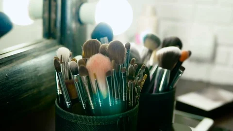 A set of brushes for make-up is on the table. 스톡 동영상 82082948