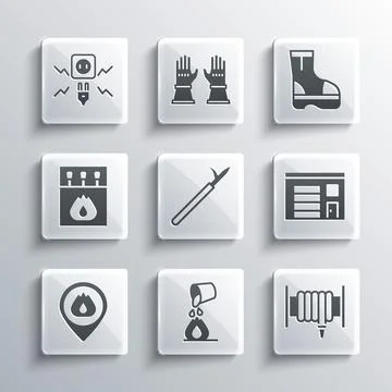 Set Bucket extinguishing fire, Fire hose reel, Building of station, Metal pike Ilustración de archivo
