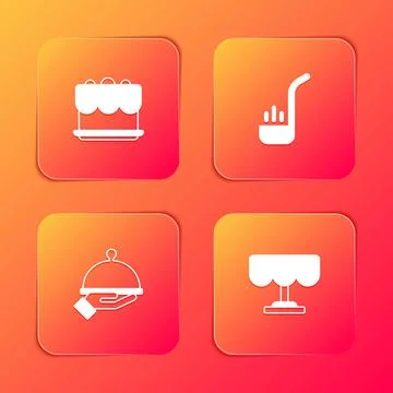 Set Cake, Kitchen ladle, Covered with tray of food and Wooden table icon. Vector Illustrazione stock