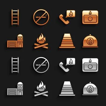 Set Campfire, Fire alarm system, Firefighter helmet, Traffic cone, Building.. Ilustración de archivo