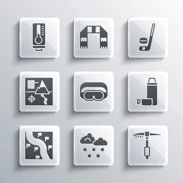 Set Cloud with snow, Ice axe, Thermos container, Ski goggles, Route location Illustrazione stock