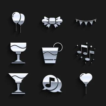 Set Cocktail, Musical note in speech bubble, Balloon form of heart, note, tone Stock Illustration
