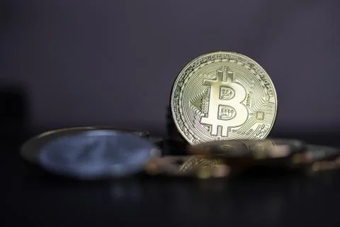 Set of cryptocurrencies. Bitcoin as most important cryptocurrency concept. Foto stock