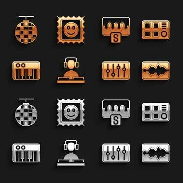 Set DJ playing music, Drum machine, Music wave equalizer, Sound mixer controller Illustrazione stock