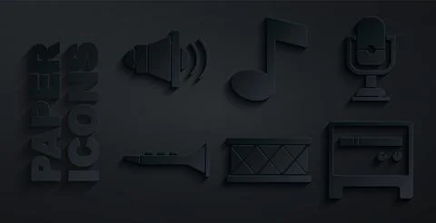 Set Drum, Microphone, Clarinet, Guitar amplifier, Music note, tone and Speaker Illustrazione stock