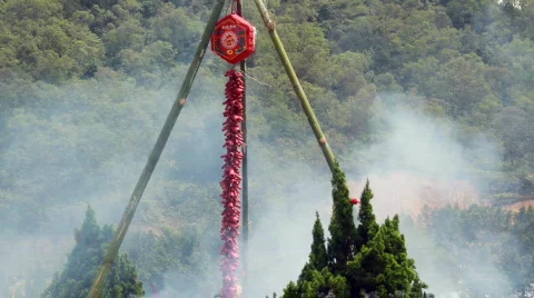 Set off firecrackers 스톡 동영상 760132