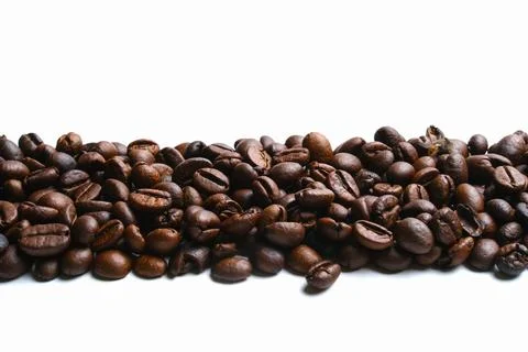 Set of fresh roasted coffee beans isolated on white background Foto stock