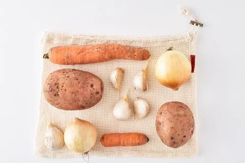 Set of fresh vegetables on a white background, top view Foto stock