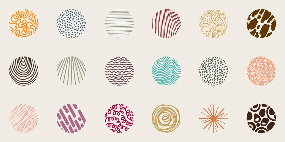 Set of hand drawn lines pattern doodle style round shapes isolated  on cream Illustrazione stock