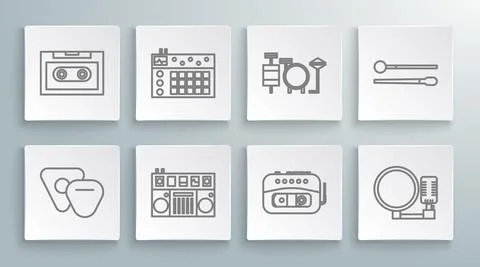 Set line Guitar pick, Drum machine, DJ remote for playing and mixing music Illustrazione stock